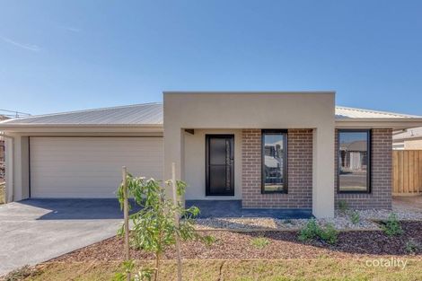 Property photo of 5 Straw Flower Circuit Greenvale VIC 3059