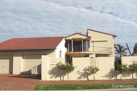 Property photo of 1 Lakeview Avenue West Lakes SA 5021