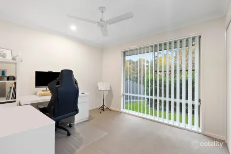 Property photo of 23 Coldstream Way Holmview QLD 4207