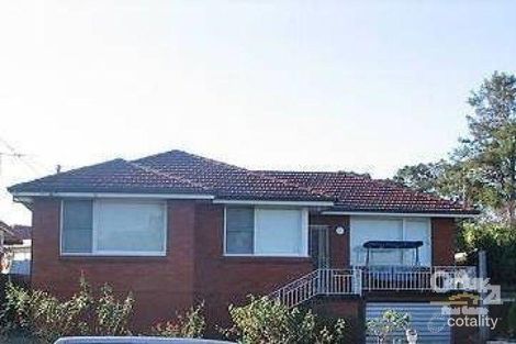 326 Hamilton Rd, Fairfield West, NSW 2165