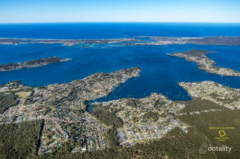 24 Abercarn Cres, Buttaba, NSW 2283