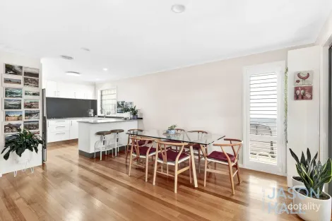 Property photo of 10 Rowley Place Nicholls ACT 2913