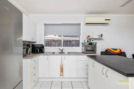 Property photo of 59 Kingfisher Parade Toogoom QLD 4655