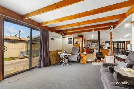 Property photo of 34 Dixon Street Stratford VIC 3862