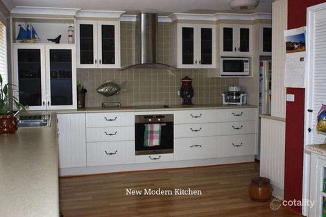 Property photo of 7 Crescent Street Urunga NSW 2455