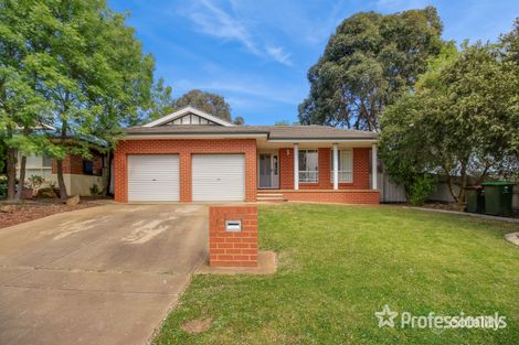Property photo of 2 Bourkelands Drive Bourkelands NSW 2650