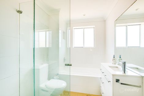 Property photo of 8/20 Pacific Parade Dee Why NSW 2099