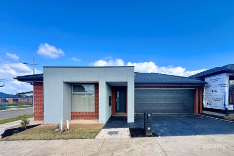 69 Munro Dr, Charlemont, VIC 3217