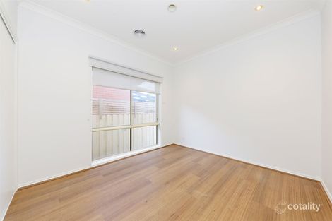 Property photo of 1 Aquatic Place Glen Waverley VIC 3150