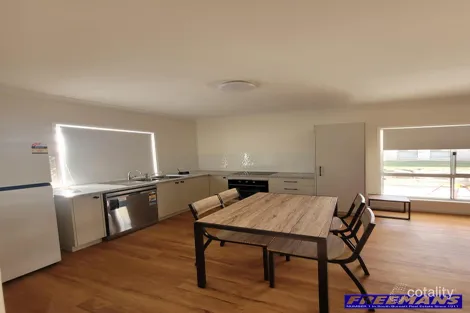 33 Home St, Nanango, QLD 4615
