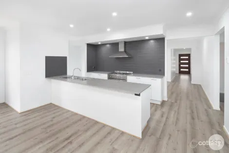 Property photo of 29 Moore Way Lucas VIC 3350