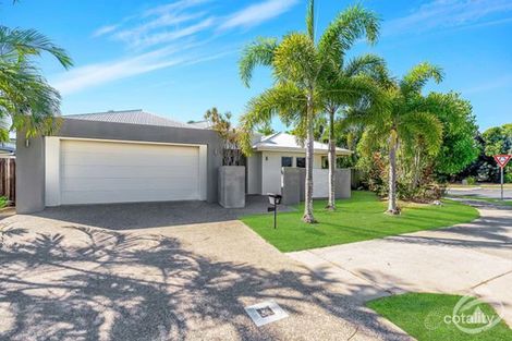 Property photo of 2 Oakville Parade Trinity Park QLD 4879