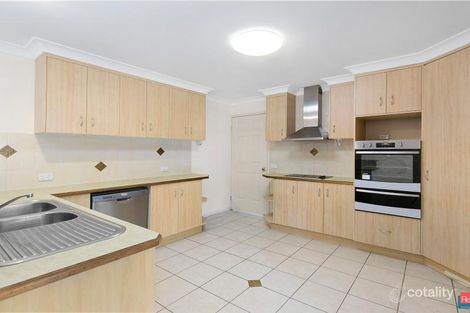 Property photo of 21 Jacana Crescent Flinders View QLD 4305