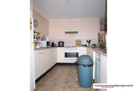 Property photo of 10/100 Port Jackson Circuit Phillip ACT 2606