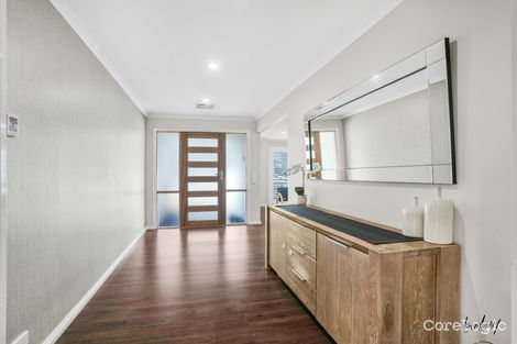 Property photo of 1 Orrong Place Craigieburn VIC 3064