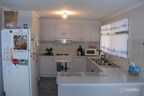 Property photo of 19 Bianca Court Rowville VIC 3178