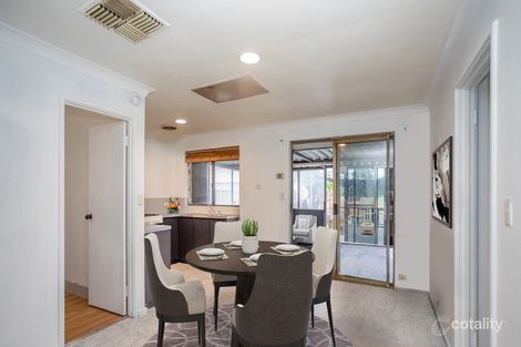 Property photo of 10 Beechcroft Place Camillo WA 6111