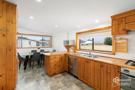 Property photo of 22 Doughty Street Mount Gambier SA 5290