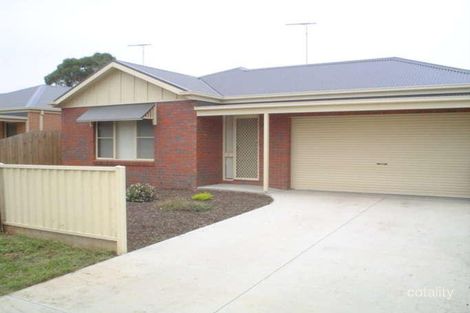 2 Brunel Cl, Lara, VIC 3212