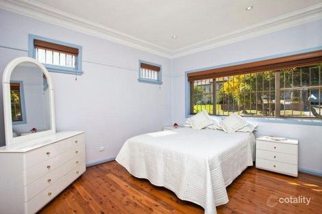 Property photo of 6 Caley Street Chifley NSW 2036