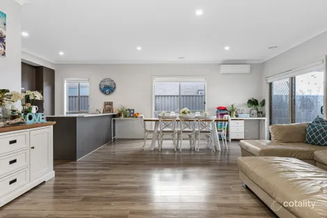 Property photo of 80 Lugano Avenue Alfredton VIC 3350