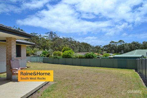 Property photo of 8 Kallantina Place South West Rocks NSW 2431