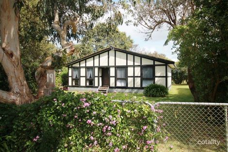 Property photo of 19 Telopea Drive Sandy Point VIC 3959