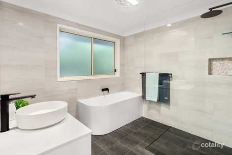 Property photo of 15 Mahogany Place Springfield NSW 2250