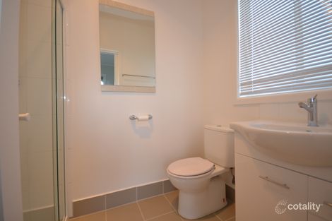 Property photo of 18 Wattle Avenue Wendouree VIC 3355