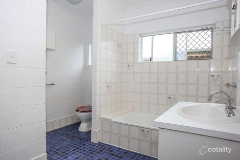 Property photo of 31 Cairnwell Street Smithfield QLD 4878