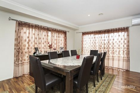 Property photo of 8 Tatterson Way Caroline Springs VIC 3023