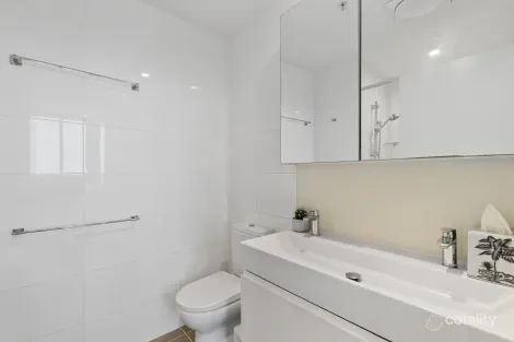 Property photo of 304/37D Harbour Road Hamilton QLD 4007