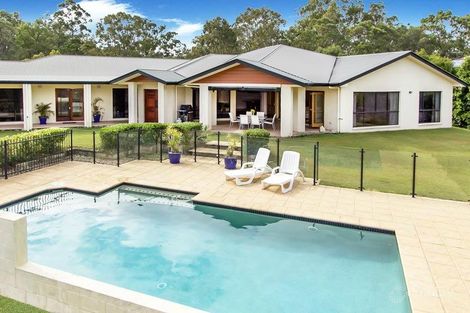 8 Correa Ct, Cashmere, QLD 4500
