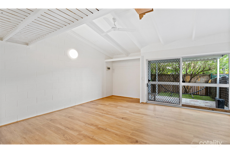 Property photo of 1/31 Miles Street Manoora QLD 4870