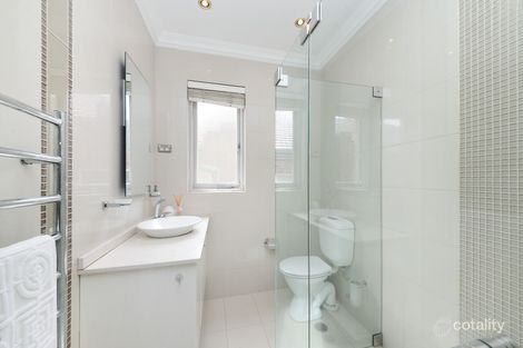 Property photo of 12/16 Yarranabbe Road Darling Point NSW 2027