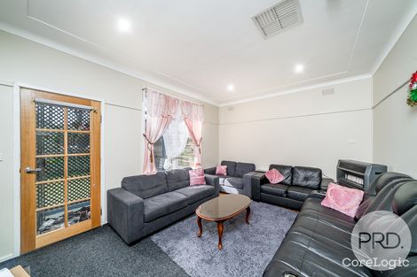 Property photo of 34 Castlereagh Avenue Mount Austin NSW 2650