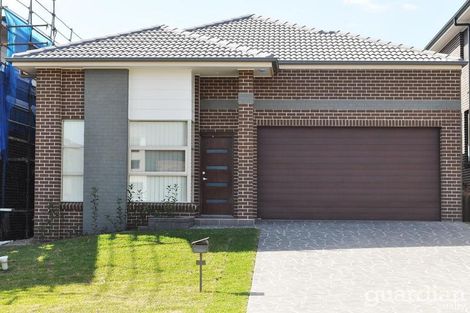 39 Schofields Farm Rd, Tallawong, NSW 2762