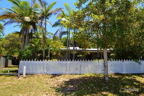 Property photo of 40 Napier Close Trinity Park QLD 4879