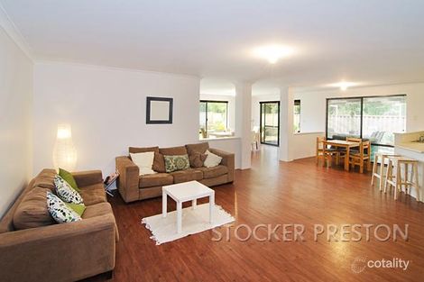 Property photo of 4 Wagon Entrance Broadwater WA 6280