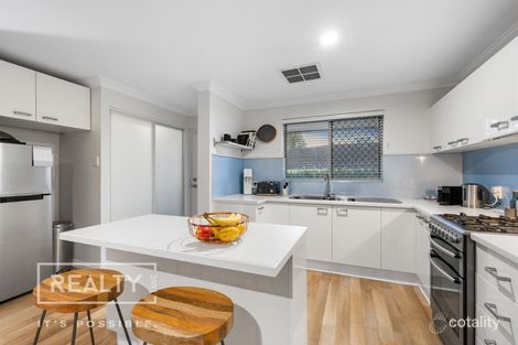 Property photo of 20 Kestrel Street Karrinyup WA 6018