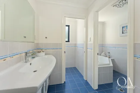 Property photo of 42D Aragan Circuit Bulli NSW 2516