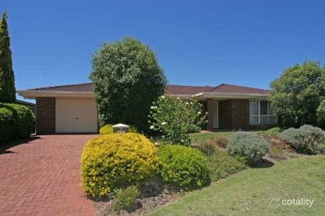 Property photo of 21 Mawson Circuit Woodcroft SA 5162