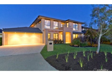 Property photo of 11 Feathery Grove Sandhurst VIC 3977