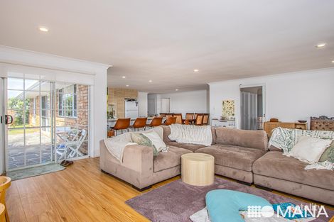Property photo of 1 Katya Court Ocean Shores NSW 2483