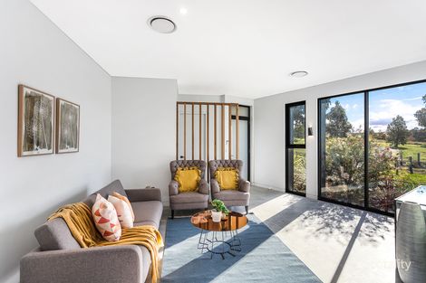 Property photo of 35 Sherrard Avenue Elizabeth Hills NSW 2171