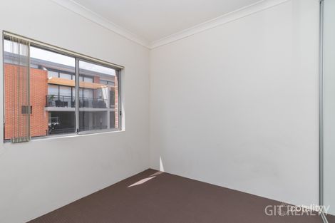 Property photo of 13/5-7 Kleins Road Northmead NSW 2152
