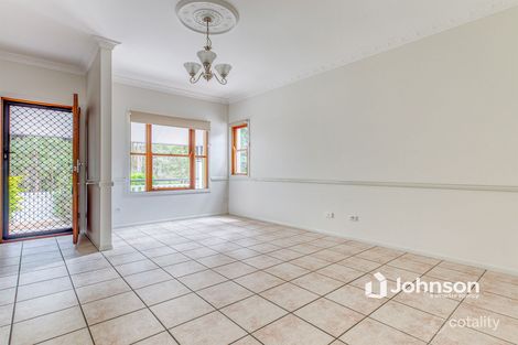 Property photo of 17 Carisbrook Circuit Forest Lake QLD 4078