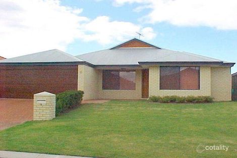 6 Fleet Cir, High Wycombe, WA 6057