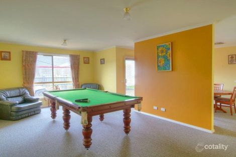 Property photo of 4 Timberside Drive Beaconsfield VIC 3807