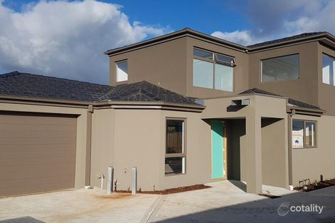 1/10 Pearson Pl, Melton South, VIC 3338